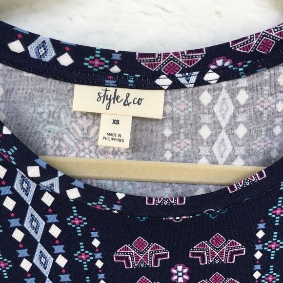 Style&Co Southwest Short Sleeve Twist Hem Tee XS - Picture 5 of 9